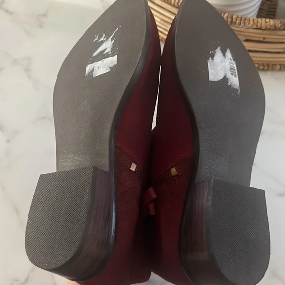 Naughty Monkey NWOT Western Red Suede Booties - Picture 5 of 7
